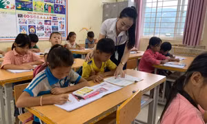 TP Hạ Long: Luân chuyển giáo viên lên vùng cao