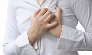 Đau nhói trong tim có nguy hiểm?