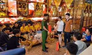 Hướng dẫn kỹ năng PCCC, thoát nạn ở quán bar, karaoke, vũ trường