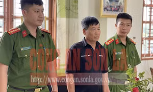 Bắt tạm giam nguyên Chi cục trưởng Chi cục Dự trữ Nhà nước Mộc Châu
