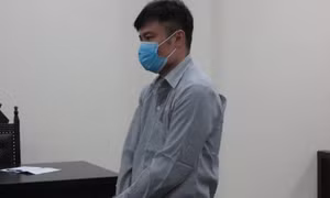 “Tú ông” điều hành đường dây bán dâm nghìn USD