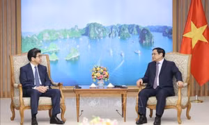 Thủ tướng Phạm Minh Chính tiếp Thống đốc Ngân hàng Hợp tác quốc tế Nhật Bản 