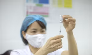 Sẽ sớm có vaccine sởi, bạch hầu, ho gà, uốn ván miễn phí cho trẻ em