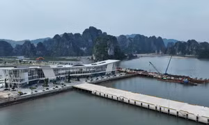 Bến cảng cao cấp Ao Tiên sẽ khai thác trong tháng 10/2022