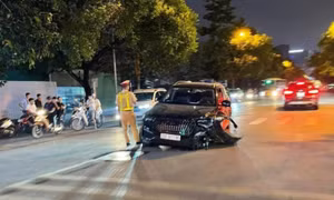 Giảng viên đại học say xỉn gây tai nạn liên hoàn rồi bỏ chạy