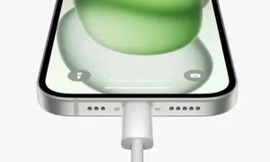 Apple bán bộ chuyển đổi cổng sạc iPhone type-C, giá gần 700.000 VNĐ