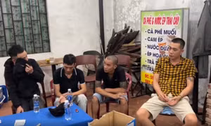Thuê quán kinh doanh cà phê để tổ chức đánh bạc thu tiền xâu