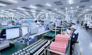 ADB: Kinh tế Việt Nam vẫn vững vàng trong bối cảnh nhu cầu toàn cầu suy yếu