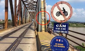 Nhân viên đường sắt dũng cảm cứu người ngã xuống sông Lục Nam