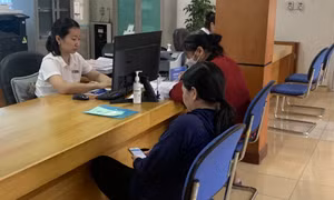Minh bạch và đơn giản hóa trong thủ tục đất đai 