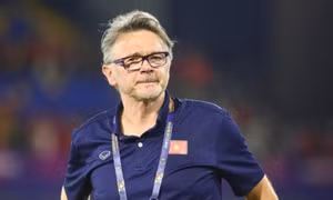 Thống kê đáng lo khiến HLV Troussier gặp khó ở tuyển Việt Nam 