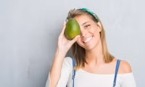 Chuyên gia chia sẻ 3 loại trái cây có thể làm chậm quá trình giảm cân của bạn