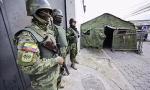 Bạo loạn nghiêm trọng tại nhà tù ở Ecuador