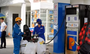 Đã đến lúc bỏ quỹ bình ổn giá xăng dầu?