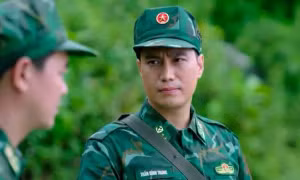 Huỳnh Anh, Việt Anh và loạt nam chính phim giờ vàng bị chê không hợp vai