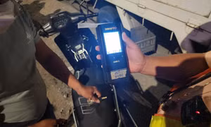 Đội trưởng cảnh sát giao thông lái xe vi phạm nồng độ cồn