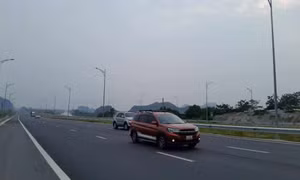Kiến nghị nhận bằng lái xe 2 năm mới được chạy vào cao tốc