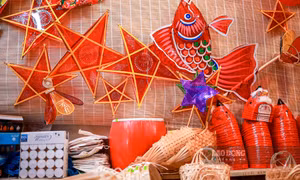 Đồ chơi thuần Việt lên ngôi tại phố Hàng Mã dịp tết Trung thu