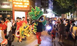 Tết Trung thu rộn ràng khắp nơi