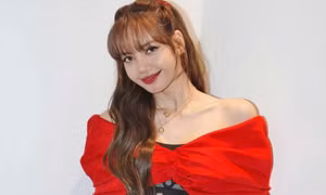Lisa (BLACKPINK) từ chối đề nghị hợp đồng trị giá 37,6 triệu USD từ YG?