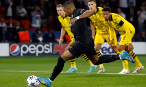 Mbappe giúp PSG thắng trận đầu Champions League