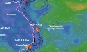 Xuất hiện vùng áp thấp gây thời tiết nguy hiểm trên Biển Đông