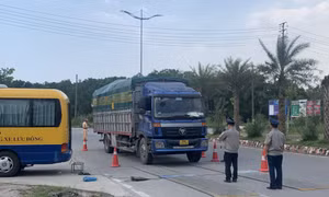 Tăng cường xử lý xe quá tải trọng