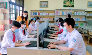 Sớm tổ chức xét hoặc thi thăng hạng cho cán bộ quản lý và giáo viên