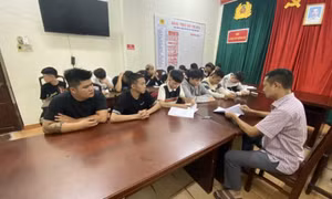 Bắt tạm giam 18 đối tượng tham gia đánh, chém người tại Huế