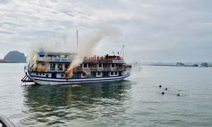 Tích cực tập luyện phương án chữa cháy, tìm kiếm cứu nạn cấp Bộ tại Quảng Ninh