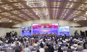 Diễn đàn Kinh tế-Xã hội Việt Nam 2023: Tìm đáp án cho 3 câu hỏi lớn