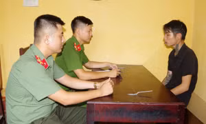 Để lộ mật khẩu điện thoại, hai phụ nữ bị chiếm đoạt hàng chục triệu đồng