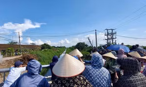 Rộ tin nghi phạm bắt cóc bé 2 tuổi ở Hà Nội nhảy cầu tự tử, công an nói gì?