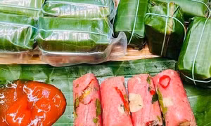 Nem chua là món khoái khẩu nhưng tiềm ẩn nguy cơ ngộ độc