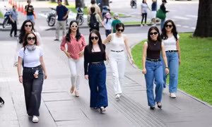 Đi chơi Tết chuẩn bị gì để bảo vệ sức khỏe?