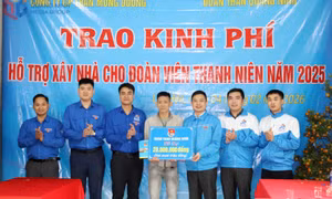 Trao hỗ trợ nhà ở cho công nhân có hoàn cảnh khó khăn tại xã Lục Hồn