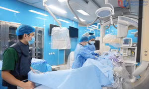 Y tế Quảng Ninh làm chủ kỹ thuật cao tầm quốc gia
