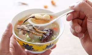 Chuyên gia dinh dưỡng nói về ‘thần dược’ làm quà Tết đang được ưa chuộng