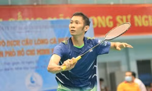 Nguyễn Tiến Minh thi đấu giải cầu lông Singapore International Challenge 2026