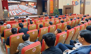 Tin tưởng, quyết tâm xây dựng đất nước hùng cường 