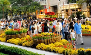 Thủ tướng đôn đốc thực hiện nhiệm vụ phục vụ Nhân dân đón Tết Nguyên đán Bính Ngọ 2026