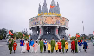 Góp sức trẻ phát huy giá trị văn hóa, con người Quảng Ninh