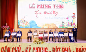45 xã, phường, đặc khu tổ chức mừng thọ người cao tuổi trong dịp Tết Nguyên đán 