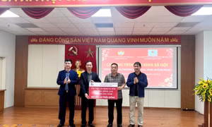 Agribank chi nhánh Quảng Ninh dành 600 triệu đồng chăm lo Tết cho các đối tượng chính sách