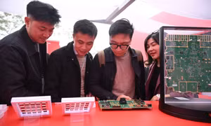 Kiến tạo chuỗi giá trị bán dẫn “Make in Vietnam”