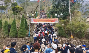 Trên 1,1 triệu lượt du khách đến Quảng Ninh trong 9 ngày nghỉ Tết