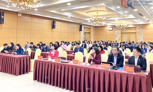 Phát động hưởng ứng Giải báo chí về xây dựng Đảng (Giải Búa liềm vàng) tỉnh Quảng Ninh lần thứ VII