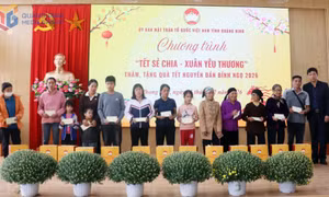 Chương trình “Tết sẻ chia - Xuân yêu thương” tại phường Phong Cốc