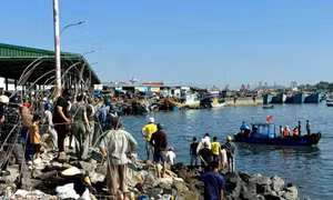 Tìm thấy thi thể thuyền trưởng vụ chìm tàu cá ở cửa cảng La Gi
