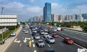 Tai nạn giảm trong ngày đầu nghỉ Tết, hơn 1.100 lái xe bị phạt nguội